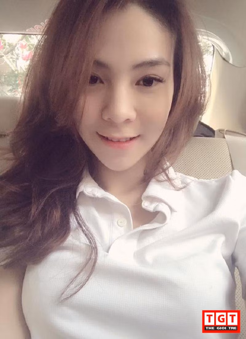 Ngoại hình xinh đẹp, cuốn hút là một lợi thế giúp 9X Sài thành này dễ dàng kinh doanh oline.