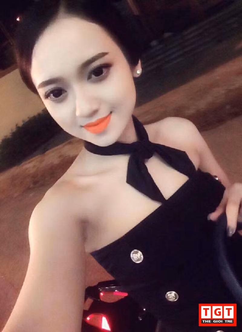 Các bạn trẻ ở quê nhà cũng đều rất thích các mẫu hàng quần áo thời trang mà cô bán. Có gu thẩm mỹ cao nên cô thường rất khắt khe trong việc lựa chọn các sản phẩm để phù hợp với nhu cầu của giới trẻ, các mẫu sản phẩm của cô có thiết kế trẻ trung, bắt mắt, đáp ứng được sở thích của giới trẻ cho nên nhiều người đã gửi tin nhắn, dành lời khen cho sản phẩm của cô. Số tiền kiếm được giúp cho Hân Bella trang trải được sinh hoạt, hỗ trợ cho bố mẹ và tiết kiệm một khoản để đầu tư cho việc kinh doanh trong tương lai.