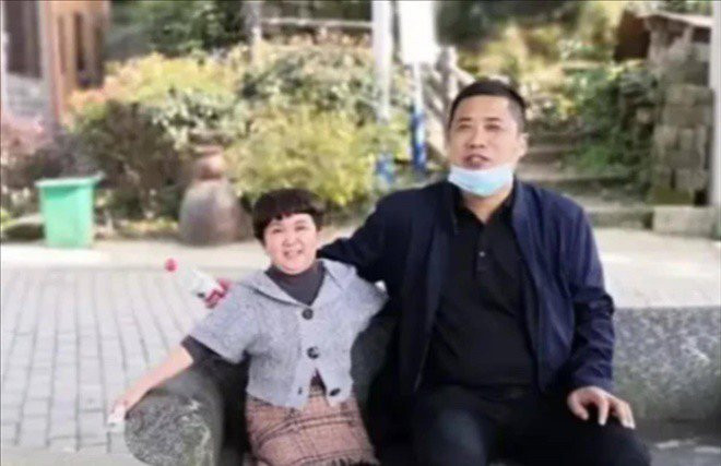 Hanh trinh nguoi me ti hon sinh duoc con 1m8, nuoi thanh thien tai