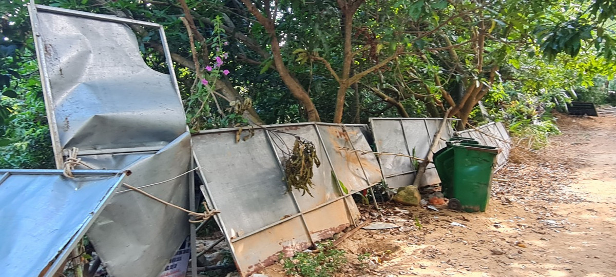 Được biết, các trường hợp bị cưỡng chế là do đã tự ý xây dựng công trình trên đất rừng sản xuất.