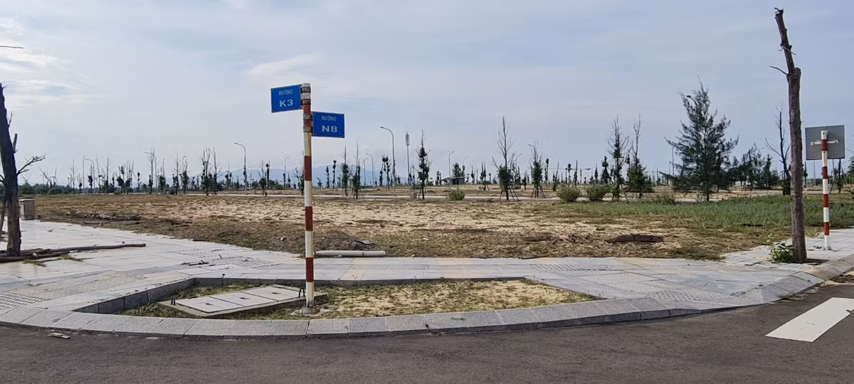 Binh Dinh: Loat du an BDS ven bien “sot ao” roi bo hoang-Hinh-6