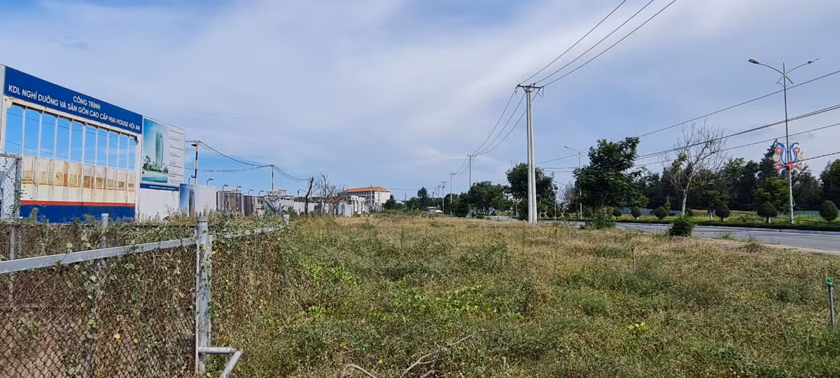 Tháng 11/2022, tại lễ khởi công dự án, chủ đầu tư bày tỏ mong muốn đưa Mai House Hội An trở thành biểu tượng đẳng cấp thu hút du khách trong và ngoài nước.