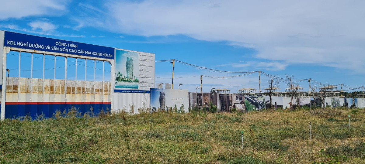 Dự án Khu du lịch nghỉ dưỡng và sân golf cao cấp Mai House Hội An trải dài gần 10ha trên "con đường tỷ đô" nối TP. Đà Nẵng và Hội An, thuộc địa phận thị xã Điện Bàn, tỉnh Quảng Nam.