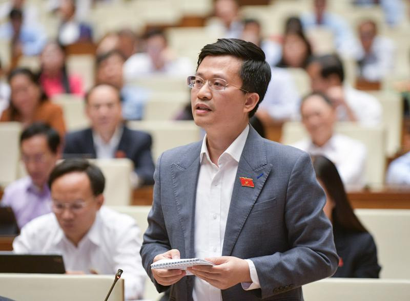 Khi tin giả tràn lan, công luận chờ đợi.... thông tin chính thống - Hình 2 Khi tin gia tran lan, cong luan cho doi.... thong tin chinh thong-Hinh-2