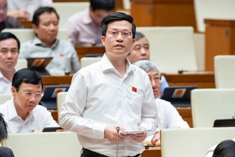 Khi tin giả tràn lan, công luận chờ đợi.... thông tin chính thống - Hình 3 Khi tin gia tran lan, cong luan cho doi.... thong tin chinh thong-Hinh-3