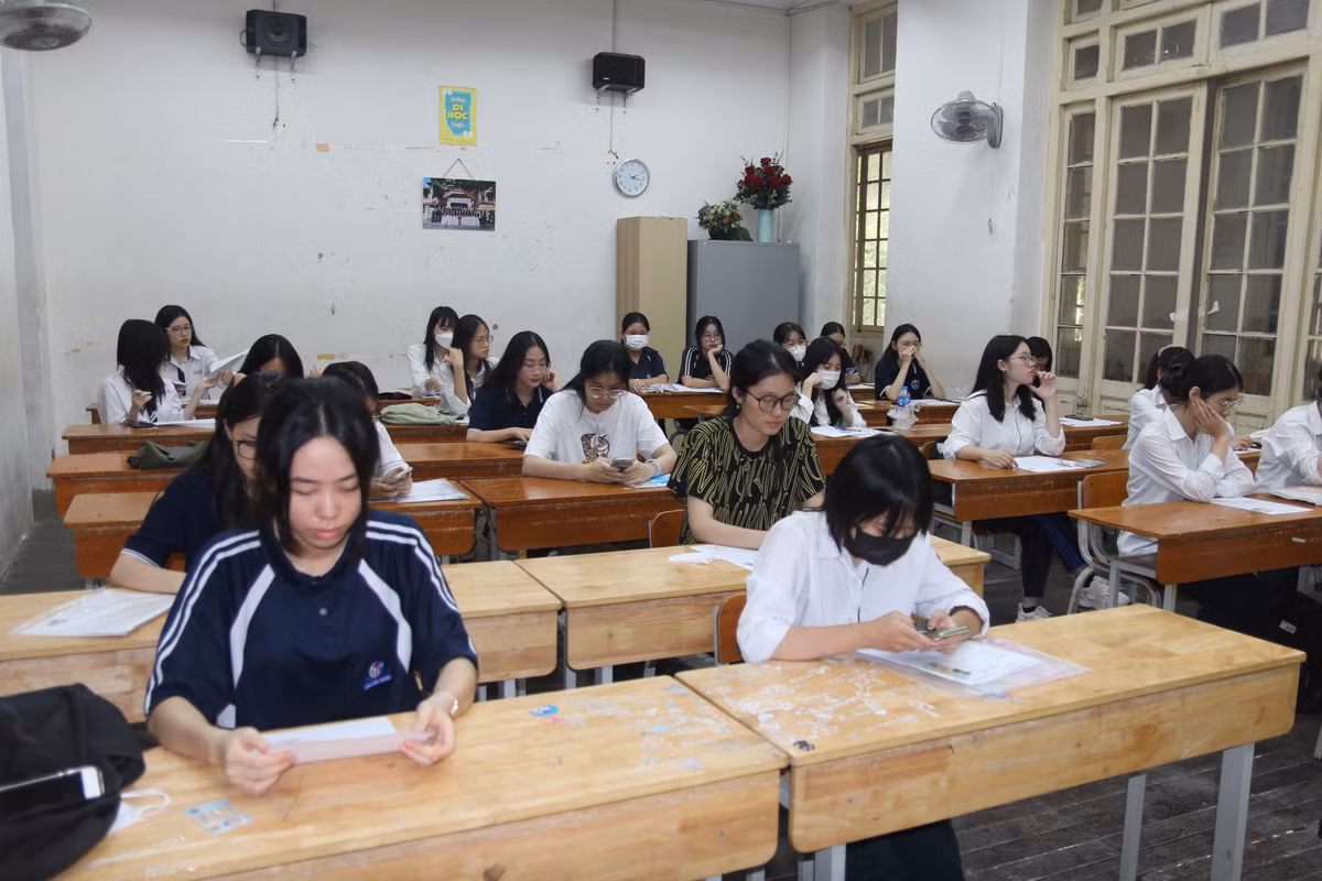 Sang nay, 28/6, thi sinh lam bai thi to hop can luu y gi?-Hinh-2