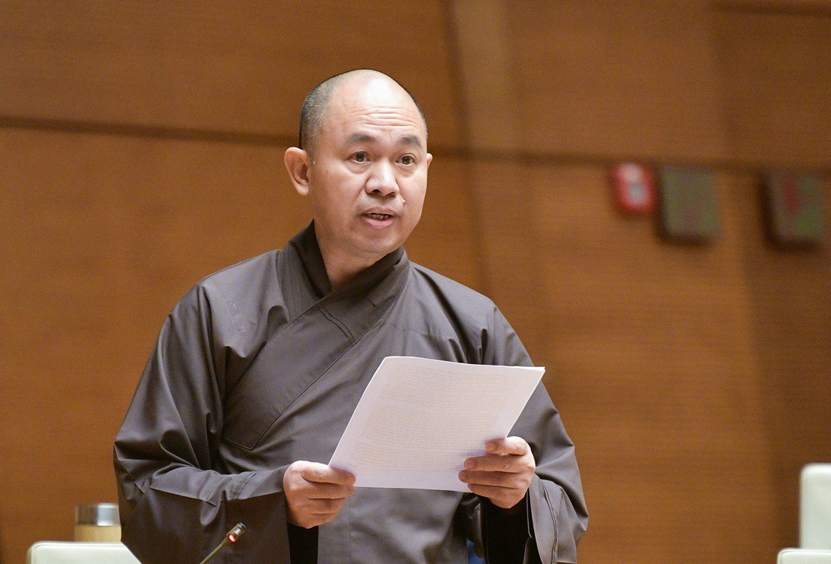 Dai bieu de nghi co chien luoc hoi huong co vat