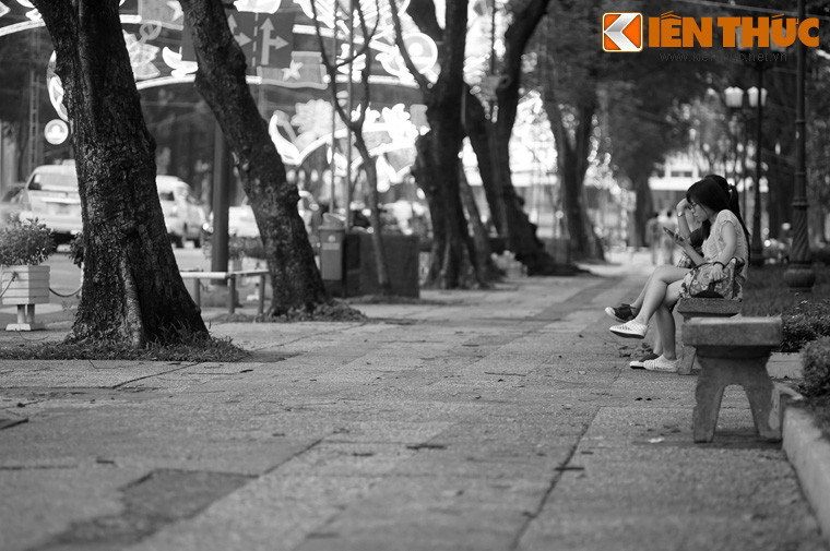 Lúc đó, các nhà báo chưa sử dụng máy ghi âm nên ghi lại bài diễn văn bằng phương pháp tốc ký để công bố toàn văn trên các báo xuất bản ở Sài Gòn ngày hôm sau.