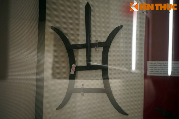 Ngọn kích du kích thôn Sầm Linh (Kiến An, Hải Phòng) dùng chống phát-xít Nhật năm 1945.