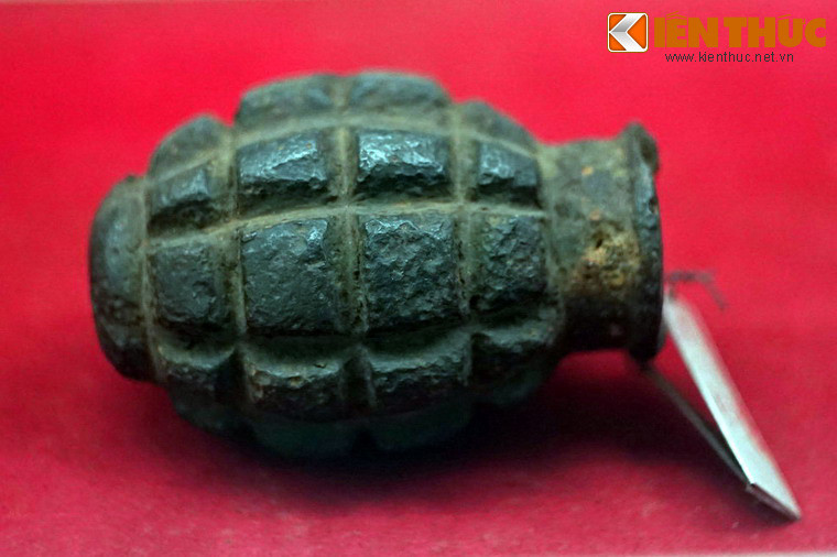 Lựu đạn chiến sĩ Việt Nam Giải phóng quân đã sử dụng khi chuẩn bị cho Tổng khởi nghĩa giành chính quyền từ phát-xít Nhật, tháng 8/1945.