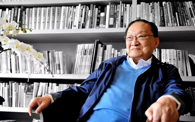 Đặc biệt, một số người cho rằng Hạ Mộng là người truyền cảm hứng cho Kim Dung xây dựng nên các nhân vật nữ trong các cuốn tiểu thuyết của mình như Hoàng Dung, Tiểu Long Nữ. Tuy nhiên, nhà văn Kim Dung chưa bao giờ xác nhận thông tin này.