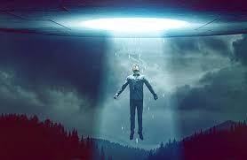 Câu chuyện về người ngoài hành tinh và UFO của vợ chồng nhà Hills nhanh chóng thu hút sự quan tâm của công chúng.