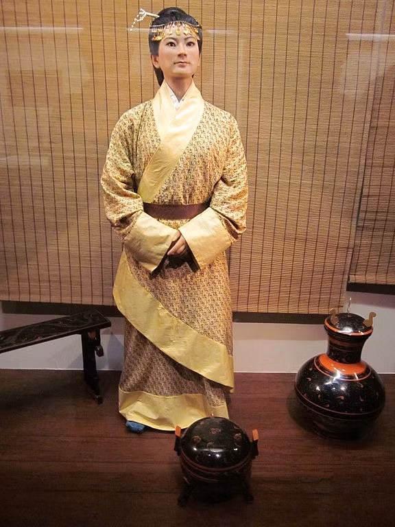 Do xác ướp của Tân Truy phu nhân ở trong tình trạng tốt nên các chuyên gia có thể tìm hiểu được món ăn cuối cùng mà bà sử dụng trước khi qua đời là dưa hấu.