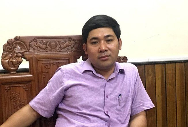 Dinh chi chuc vu Giam doc BQL du an 'voi' 100 trieu cua doanh nghiep