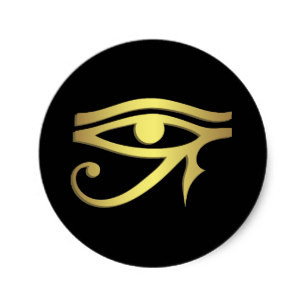 Trong cuộc chiến ấy, Horus bị mất mắt trái. Về sau, thần Thoth sử dụng quyền năng của mình giúp Horus có lại con mắt đã mất.