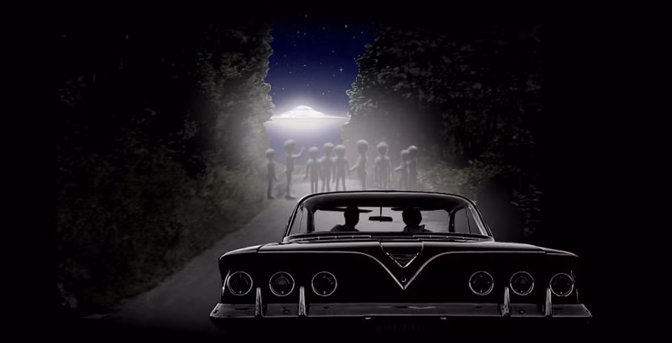 Hàng trăm người tuyên bố đã chạm trán người ngoài hành tinh hay nhìn thấy UFO trong suốt nhiều năm qua.