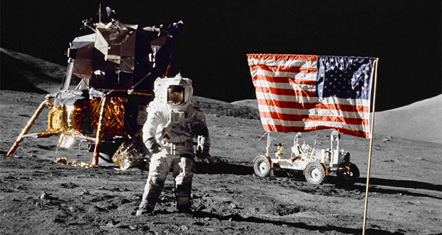 Neil Armstrong đã ghi tên mình vào lịch sử thế giới khi trở thành người đầu tiên đặt chân lên Mặt trăng. Sự việc quan trọng này diễn ra vào ngày 20/7/1969.