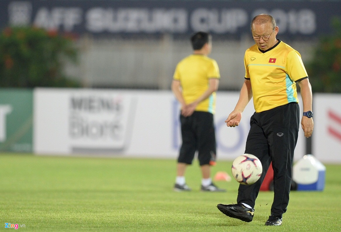 Ông thầy người Hàn Quốc có pha xử lý lỗi khi chuyền sai địa chỉ cho trợ lý. Sai số cũng là một phần trong chiến thuật của ông Park, và ông luôn muốn hạn chế điều này.