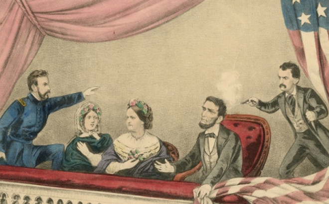 Tổng thống Mỹ Abraham Lincoln là ông chủ Nhà Trắng đầu tiên bị ám sát trong lịch sử quốc gia này. Vụ ám sát Tổng thống Lincoln đã trở thành sự kiện gây rúng động dư luận Mỹ cũng như thế giới. Trước khi chết, ông có dự đoán chính xác sự ra đi của mình.