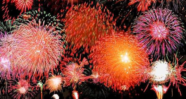 Về sau, các nhà giả kim tìm ra tỷ lệ phù hợp của các thành phần để tạo ra một vụ nổ nên phát minh này được sử dụng ngày càng nhiều.