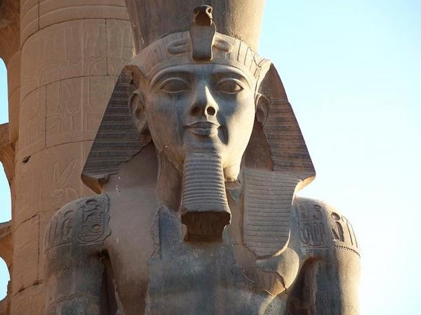 Trong số này nổi tiếng là những thành tích trong lĩnh vực quân sự với việc pharaoh Ramesses dẫn quân đánh bại nhiều kẻ thù của Ai Cập như người Hittite ở Anatolia và người Nubia ở phía nam Ai Cập.