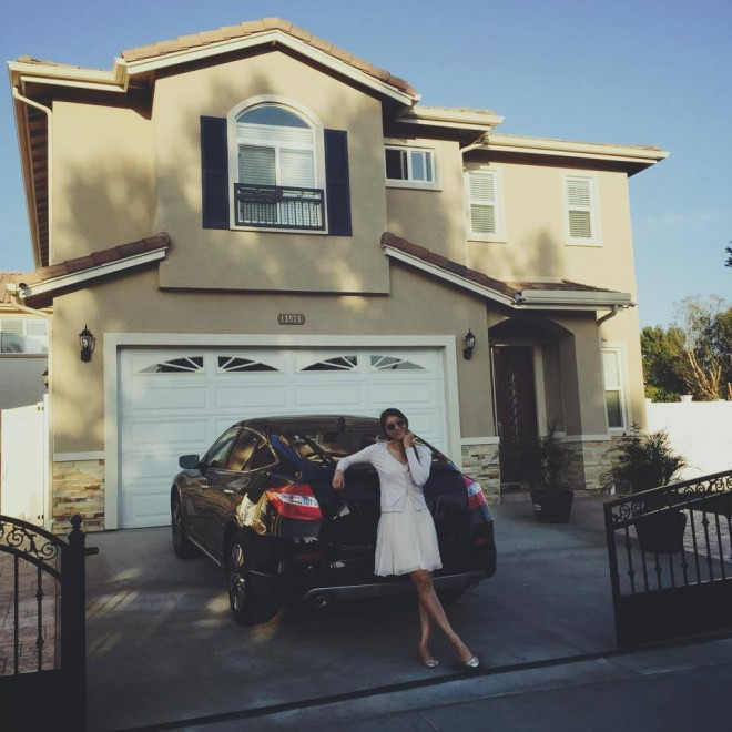 Trước ly hôn, Ngọc Quyên từng sở hữu nhà, siêu xe cực sang chảnh - Hình 6 Truoc ly hon, Ngoc Quyen tung so huu nha, sieu xe cuc sang chanh-Hinh-6