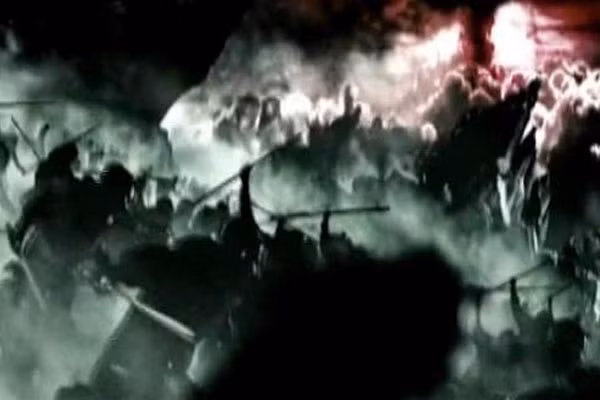 Thêm nữa, nhiều người trong đoàn cứu hộ cho hay họ nghe thấy tiếng người ngựa chạy từ phía Đường Sơn tới.