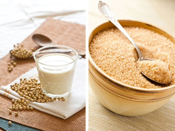 Đường nâu. Bình thường, người ta vẫn dùng đường nâu cho vào nước đậu để giúp chúng có vị ngọt ngào, dễ uống hơn.