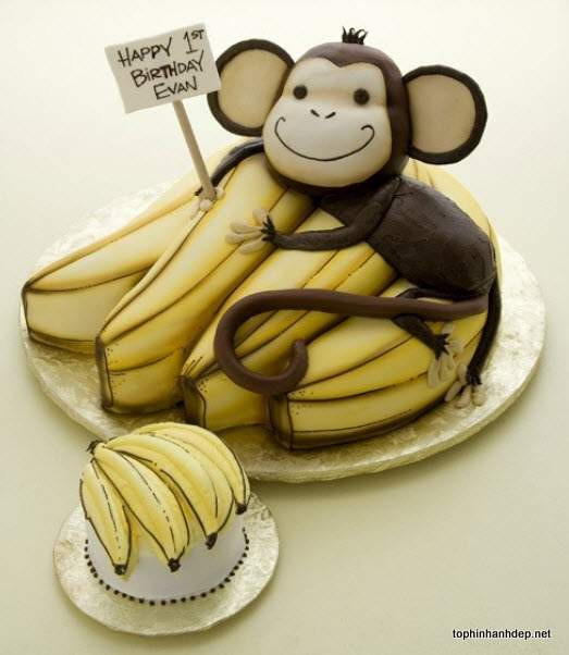 Từ tháng 4 đến cuối năm 2021, tuổi Thân có cơ hội trong công việc, nhưng rất dễ bị người khác cướp mất, vì vậy phải thận trọng. Trước mắt nên bỏ qua ý định làm lãnh đạo, hỗ trợ người khác có thể nhận được nhiều lợi ích hơn.