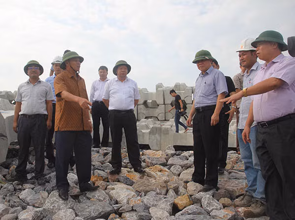 Cam bien, di dan ung pho bao so 4 sap do bo-Hinh-2