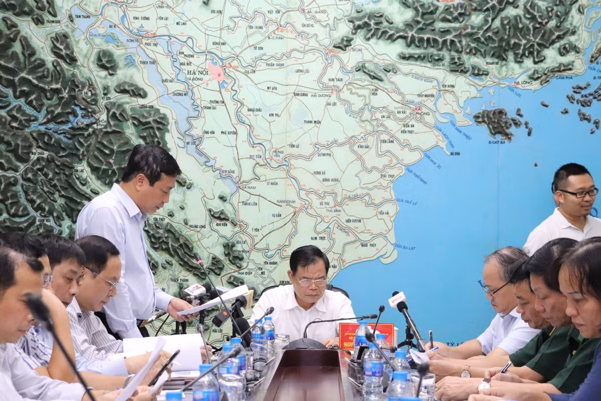 Huy dong 30.000 can bo, chien si ung pho bao so 4-Hinh-2