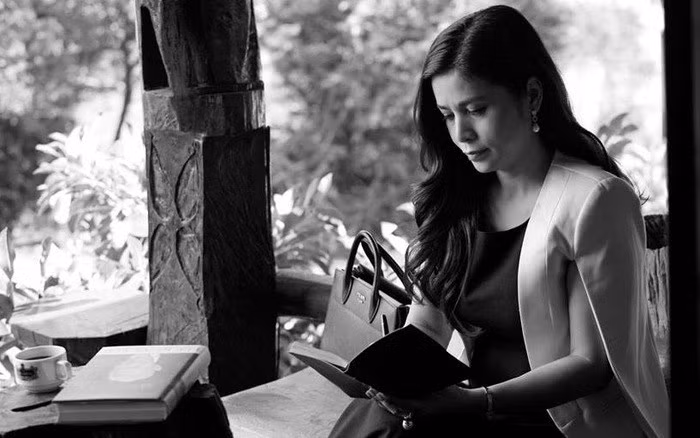 Trong thời gian chờ tòa án giải quyết việc ly hôn, bà Thảo tố cáo ông Vũ đã tự ý miễn nhiệm chức vụ Chủ tịch HĐQT và tổng giám đốc công ty cổ phần cà phê hòa tan Trung Nguyên của bà. Bà Thảo cho rằng việc làm của ông Vũ là "không đảm bảo tính pháp lý", gây bất lợi, ảnh hưởng đến việc điều hành của bà trong công ty nên khởi kiện yêu cầu TAND tỉnh Bình Dương hủy bỏ. Ảnh: CafeBiz.