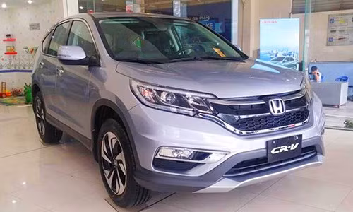 Đại lý Honda phải bồi thường cho khách hàng trong vụ việc đồng loạt hủy cọc với khách hàng mua Honda CR-V đại hạ giá.