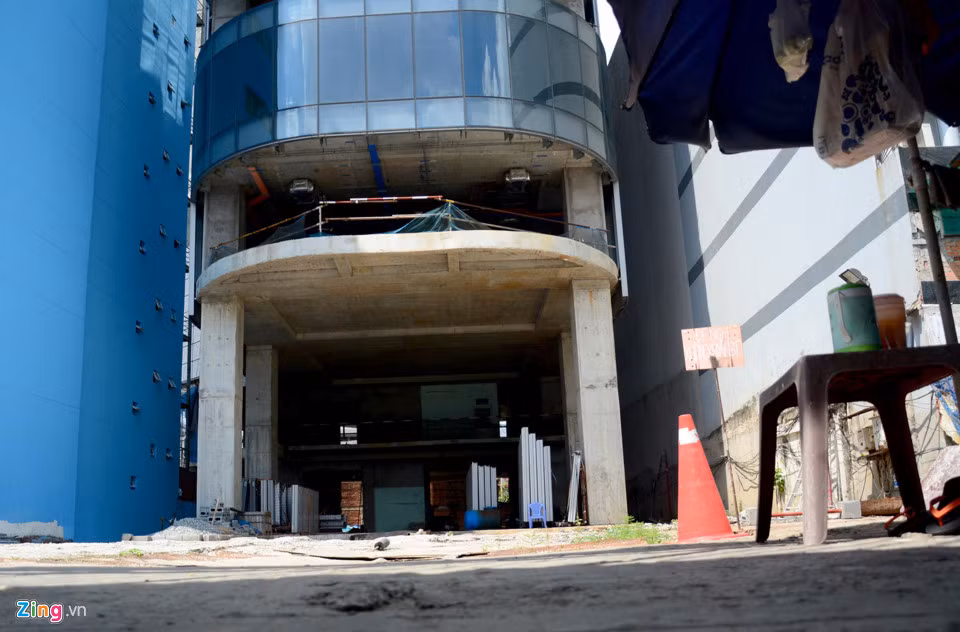 Dự án có quy mô gồm 4 tầng hầm và 26 tầng cao, diện tích văn phòng cho thuê khoảng 11.000 m2. Ảnh: Zing.