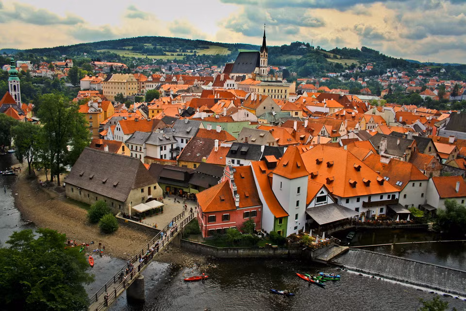 13 thiên đường đang chờ được khám phá ở châu Âu - Hình 4 13 thien duong dang cho duoc kham pha o chau Au-Hinh-4