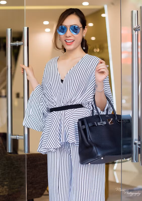 A hau Ngo Thuy Linh: Toi suy nghi 5 nam moi dam phau thuat mui!-Hinh-11