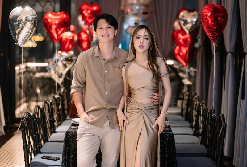 Đến đầu năm 2025, đến lượt Bạch Lan Phương khẳng định hôn nhân vẫn hạnh phúc.