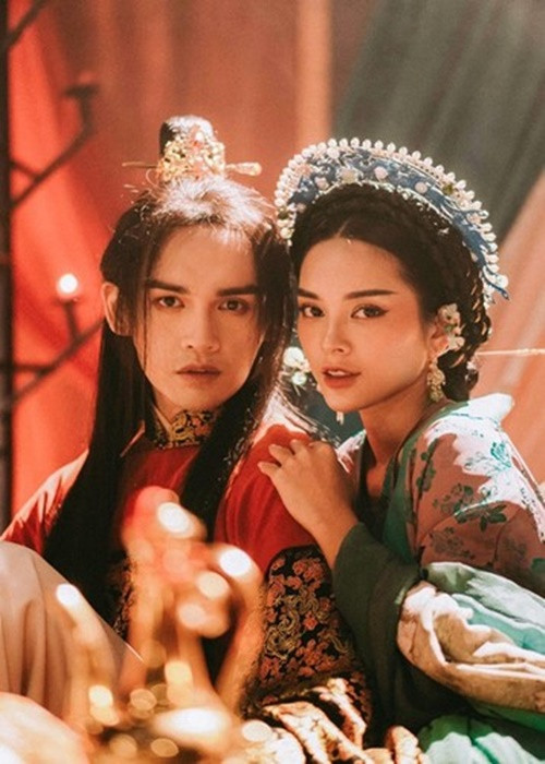 Năm 2019, Quỳnh Lương gây chú ý nhờ vai nữ chính trong MV Tự Tâm của Nguyễn Trần Trung Quân và có nhan sắc hao hao Hoa hậu Tiểu Vy. Ảnh: FB Quỳnh Lương.