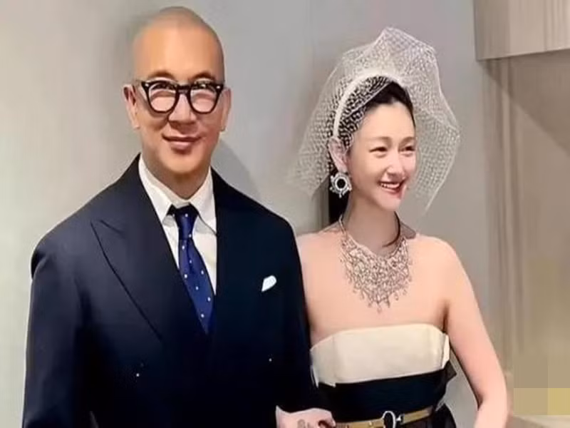 Trên trang cá nhân Instagram lẫn Weibo, Từ Hy Viên không chia sẻ hình ảnh của bản thân từ năm 2022 nhưng thường xuyên đăng tải status ủng hộ chồng. Ảnh: Thương Hiệu Pháp Luật.