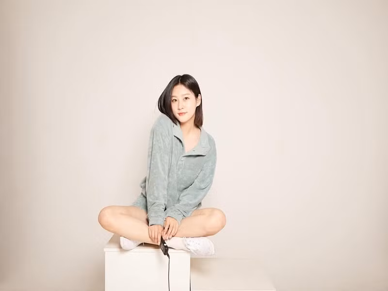 Kim Sae Ron đắt show làm người mẫu ảnh nhờ ngoại hình trẻ trung. Ảnh: Instagram Kim Sae Ron.