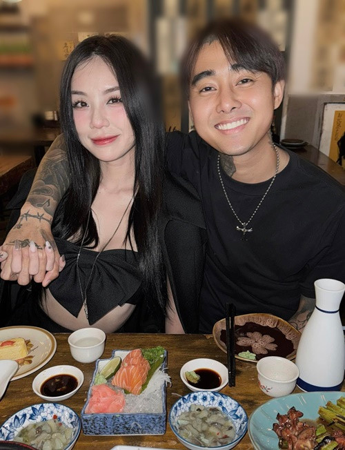 Gần đây, Đạt G cho biết, anh đang xin ý kiến gia đình hai bên về thời gian tổ chức đám cưới với Bảo Ngọc. Ảnh: FB Bảo Ngọc.