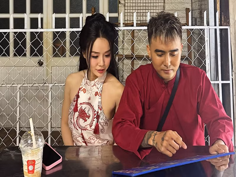 Vợ cũ Hoài Lâm và Đạt G từng tạm chia tay nhau một lần. Sau khi tái hợp, cặp đôi này dường như càng yêu nhau say đắm. Ảnh: FB Đạt G.