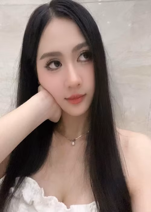 Kim Ngân và Hoài Lâm chưa lên tiếng về nghi vấn tình cảm rạn nứt. Ảnh: FB Kim Ngân.