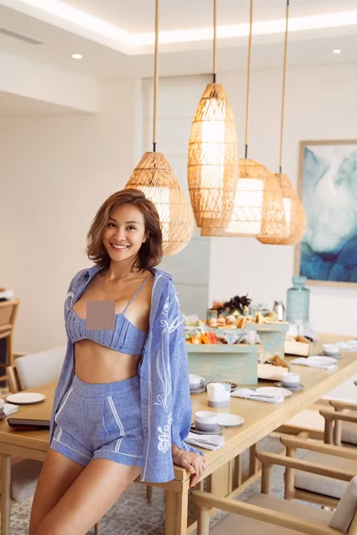 Phương Mai ăn mọi thứ mình thích, bất cứ khi nào có nhu cầu, tập luyện khi cơ thể khỏe mạnh thoải mái, mệt thì nghỉ ngơi.