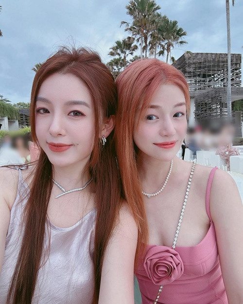 Trước khi thông báo ly hôn, Trần Nghiên Hy xuất hiện lẻ bóng trong suốt 1 năm qua. Ảnh: Instagram Trần Nghiên Hy.