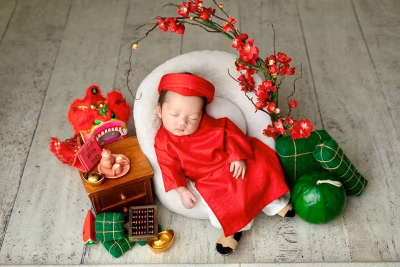 Vợ chồng Lý Bình lập fanpage riêng cho bé Loka để lưu giữ hình ảnh về hành trình khôn lớn của cậu nhóc.