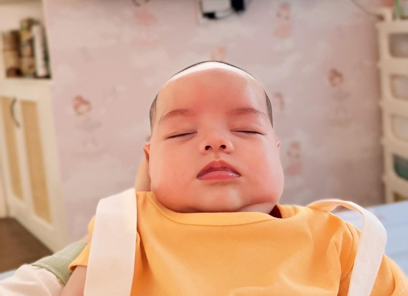 Ca sĩ Nhật Kim Anh chia sẻ trên trang cá nhân, cô cảm thấy trân trọng những khoảnh khắc bên con.