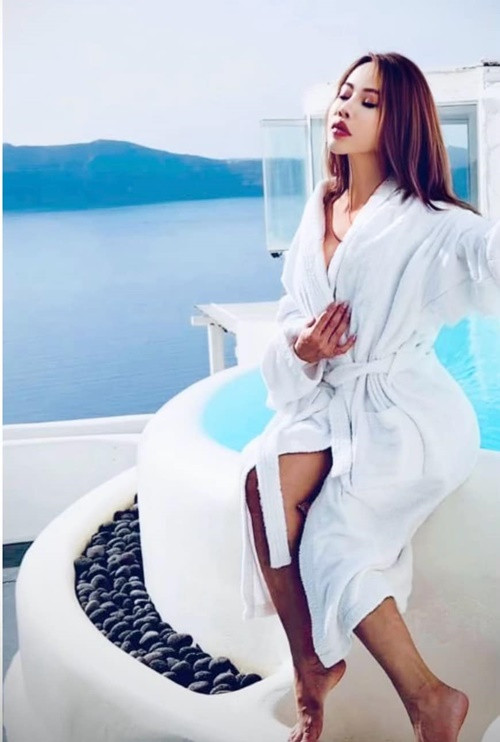 Phương Trang hoạt động âm nhạc ở Mỹ trong nhiều năm qua. Ảnh: FB Phương Trang.