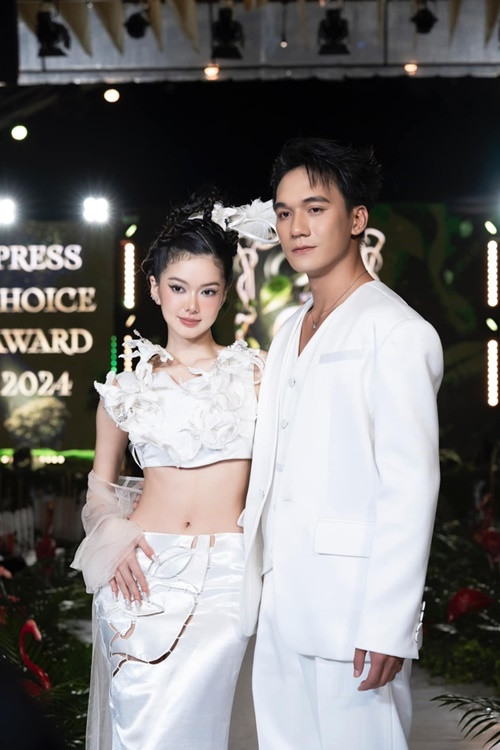 Cặp đôi diễn viên Yên Đan - Nhật Hoàng chia tay đúng như nhiều cư dân mạng đồn đoán. Phía Yên Đan chia sẻ trên trang cá nhân, cô và Nhật Hoàng cùng nhau trao đổi và thảo luận kỹ lưỡng để đi đến quyết định “đường ai nấy đi”. Ảnh: Dân Việt.