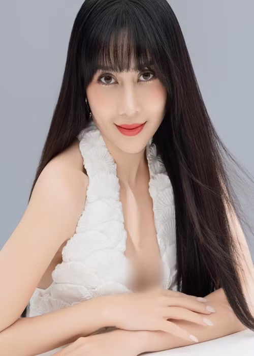 Nhan sắc của Lưu Hương Giang lão hóa ngược một phần nhờ "dao kéo".